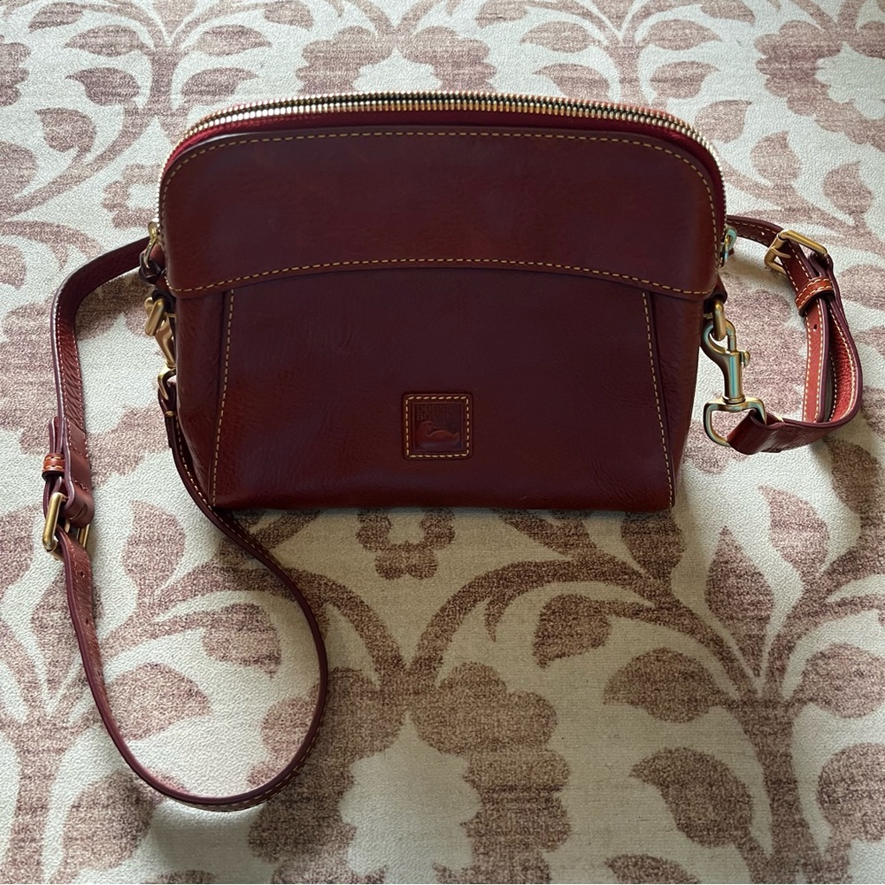 EUC Dooney & Bourke Florentine Vacchetta Leather Bag - Picture 3 of 16